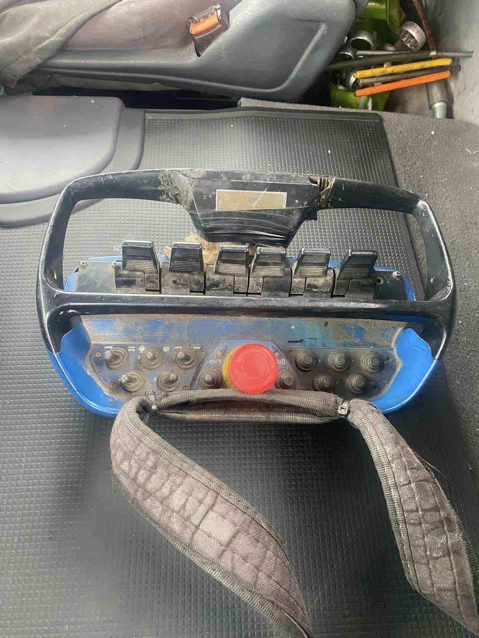 ***********
كرين بلوك للبيع
