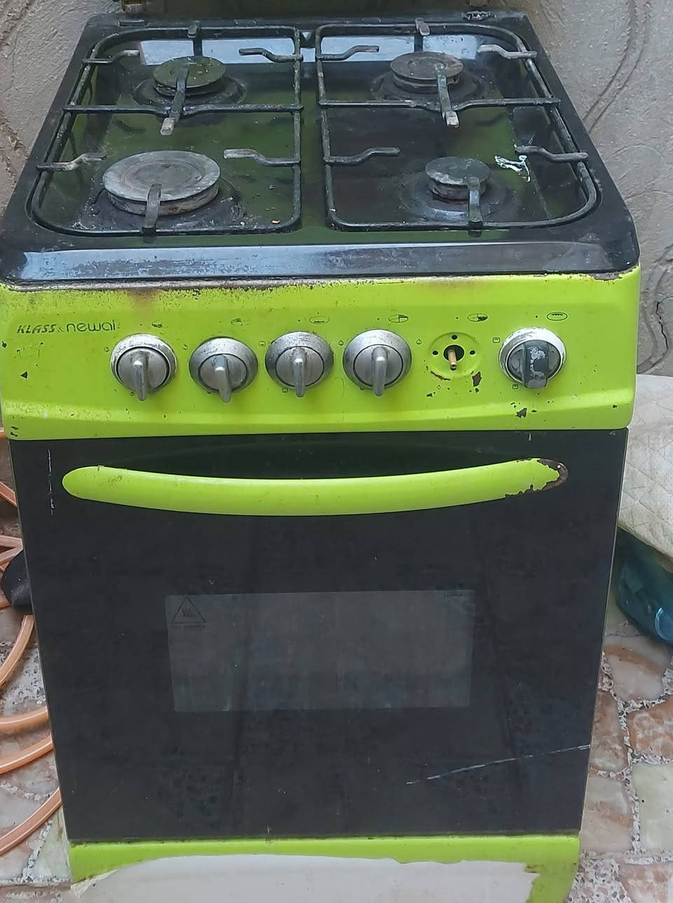 طباخ ابوفرن كله على فحص مابي شي ‎0782 213 9513
