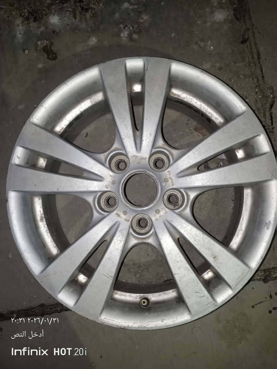 #السلام_عليكم 
عيني ويل كب سوناته الاصلي عدد 5مع السبير شرط نضافه حجم 16 ب350وبيهن مجال 
***********
