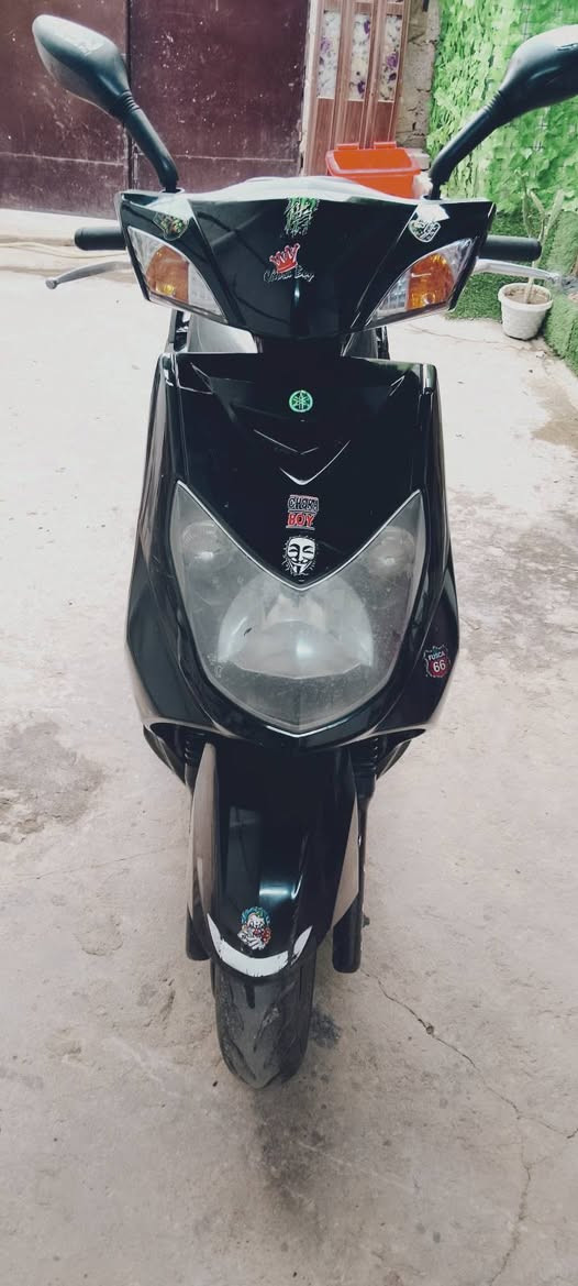 سلام عليكم سكنس فحل ياباني كابريتر دراجة نضيفه شلعة معدل كلشي على البلاد تاخذهة من الباب تايرت جدد التاير الورة اوت البارحة شادة جديد احلة من صور تجي وشوف بعينك  خير من اللة تجي وشوف بعينك ترايك وين ميعجب السعر 650 وبيهة مجال مكاني بغداد الحسينية مال راشدية  رقم *********** بي وتساب شراي تصل ودلل
