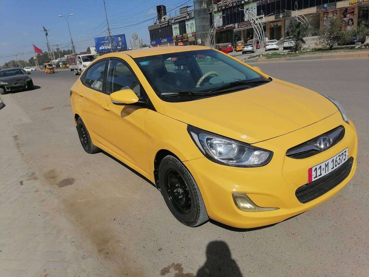 سلام عليكم  اكسنت خليجي 2012  بيه جاملغ و بنيد نفسهن راجعات وشويه من الغد مكينه كير تبريد خير من الله  محرك 1600 قطرتين سياره تحويل جديد سنويه ل 31 العنوان بغداد السعر ٧٧ وبيها مجال السياره احلى من الصور رقمي للتواصل ***********
