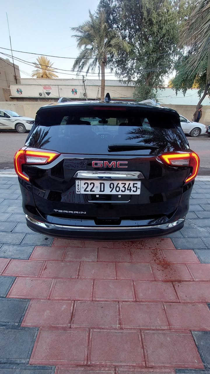 السلام عليكم
جمسي تيران مديل 2022 فول مواصفات عدا البانورما سياره جديده حادثها فقط الجاملغ الامامي الايسر بدون دواخل وبدن ايرباك صور الحادث مرفقه بالمنشور ماشيه 25 الف مايل مكان السياره الكاظميه السعر 193وبيها مجال اتصال ***********
