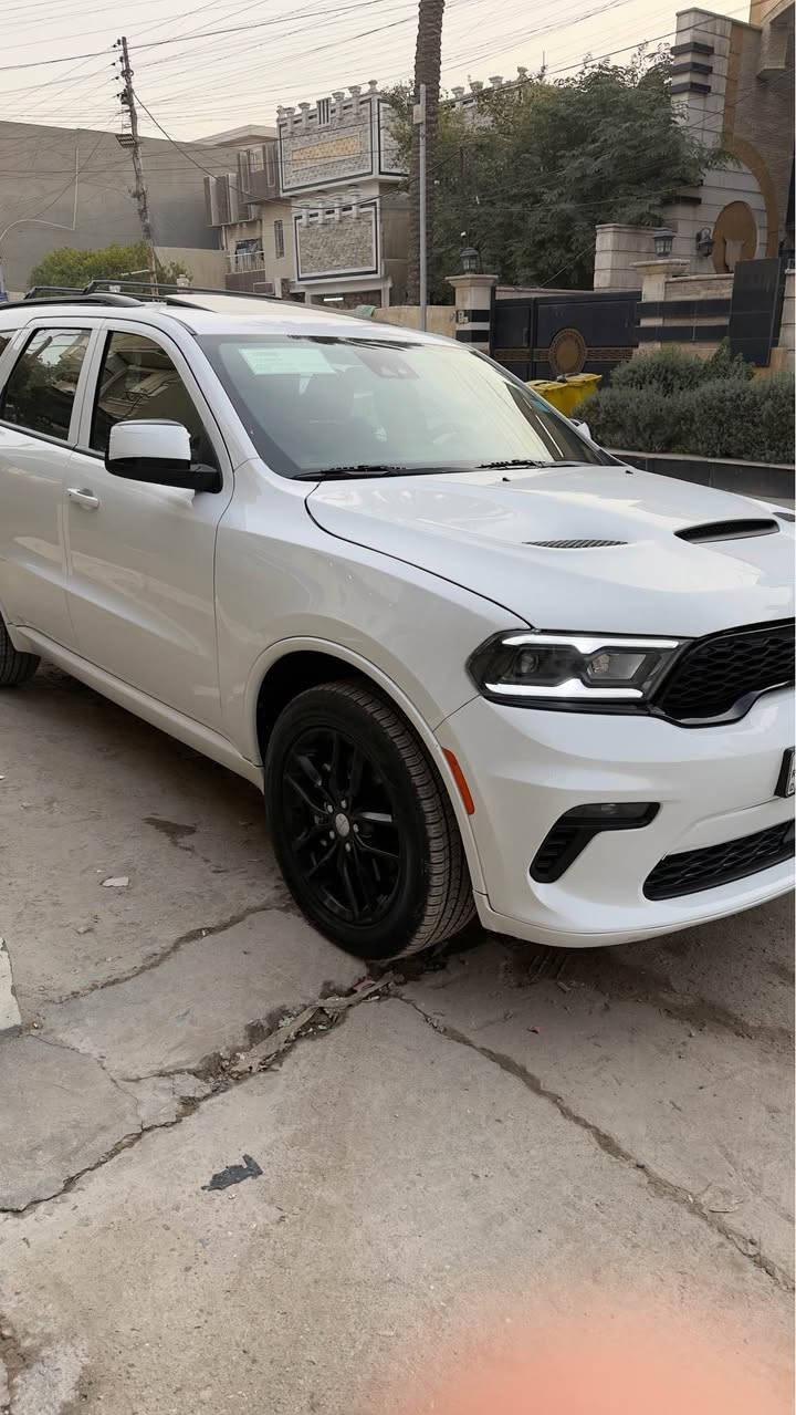 سلام عليكم…
دورنكو وارد امريكي حادث بس بانيد + ايرباك ستيرن + دشبول 
موديل 2023
ماشيه 29000 ميل
السعر 31500 $$$
بغداد حي البنوك
*********** بغداد, العراق
