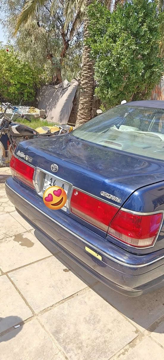 كراون ملكه رقم بصره بسمي سعر ١٢٠ وبيها مجال مكان الديوانية غماس ***********

