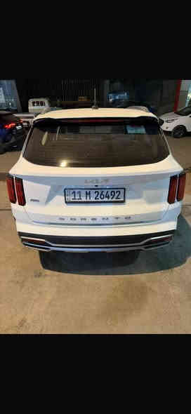 السلام عليكم الغوالي سورنتو موديل 2022 خليجيه 6 سلندر 4X عله مواصفات بلسورنتو رقم بغداد باسمي ماشيه 57 الف كيلو جاهزه من كلشي بيهه بارد بلجنطه ورصعه بلباب ورصعه بلجاملغ لخلفي قطره صبغ او تكحيل مابيهه وباب لسايق ولباب لخلفي مفتوح من لشركه تطبيك ولجنايه يعرفون بهاذه الشي 
***********
