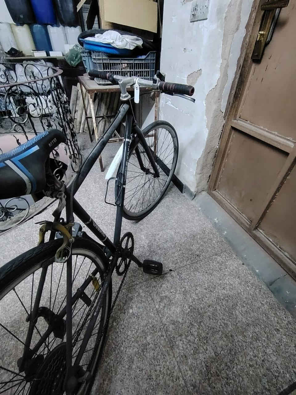 السلام عليكم بايسكل سي700 بيع او مراوس بناتي جاهز للاخير ترايك كبل للشارع نقص بس واير كير واير بريك جاهز كير مكينة تايرات كلة شغال العنوان بغداد الشرطة الرابعة اي ستفسار متواجد خاص *********** السعر 145
