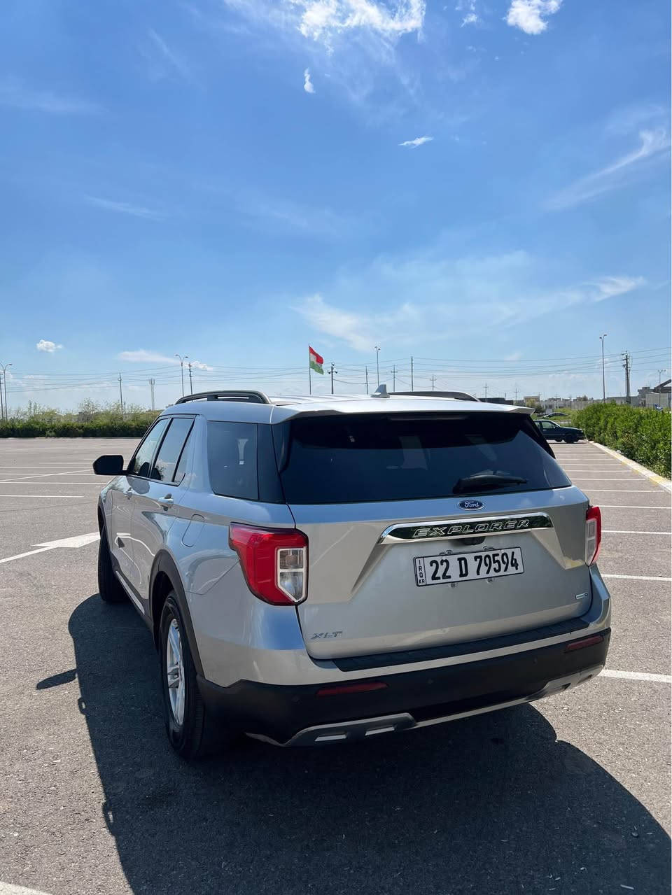FORD EXPLORER XLT🔥2020 4x4

القوة والمتانة والرفاهية في مركبة واحدة بتصميم خارجي مميز ومقصورة داخلية تحمل الكثير من التميز والراحة .

🔥الفئة XLT 

🔥اللون/  سلفر

🔥الموديل / 2020

🔥السعر/   205 $ مجال للطيبين

🔥المحرك /  4 سلندر.2300L

🔥فور ويل   4X4 دفع رباعى

🔥اللوحات اربيل دولى

🔥فقد جاملغ سكن  صبغ بدون ضرر داخل ارباك كل سليم امامى خلفى كبس مابى اى ضرر

🔥المواصفات 

💠بصمة 

💠دخول ذكي 

💠كاميرات خلفى امامى 

💠عدادات الكترونية

💠تشغيل عن بعد ,𝐑𝐄𝐌𝐎𝐓𝐄 𝐒𝐓𝐀𝐑𝐓

💠سستم سماعات 12,𝐁𝐀𝐍𝐆&𝐎𝐋𝐔𝐅𝐒𝐄𝐍 

💠شاشة دشبول ديجيتال مع شاشه عرض تاب

💠كاميرا محيطية 360 درجة 

💠كير ماوس 

💠هاند بريك بصمة

💠اوتو بارك  

💠اوتو هولد ،𝐀𝐔𝐓𝐎 𝐇𝐎𝐋𝐃

💠اوتو ستارت ،𝐀𝐔𝐓𝐎 𝐒𝐓𝐀𝐑𝐃

💠اوتو ستوب ,𝐀𝐔𝐓𝐎 𝐒𝐓𝐎𝐏

💠رادار امامي (تحديد مسار) مع قياده الية

💠رادار جانبي  (نقاط عمياء)

💠رادار خلفي (التحذير من الاصطدام)

💠حساسات °360

💠كشنات جلد طبيعي VIP

💠كشنات كهرباء 8 حركات 

💠صندوق شفط كهربائي 

💠لايتات ليد وعدسة زينون 

💠بلوجكترات 𝐋𝐄𝐃 

💠بكلايتات 𝐋𝐄𝐃 

💠ويل 20 كروم 

ومواصفات اخرئ 

🔥مكان سيارة / اربيل
💎واتساب + فایبر 
💎رقم موبايل ☎️ 
*********** ☎️ واتساب 
*********** ☎️ واتساب

فۆرد ئێکس پلۆرە 2020 مواسەفات XLT 
دبل اكسل 4x4
فول مواسەفات تەنها سڵایت نیە 
کوشن جلد و هیتەر VIP
سندوق شەفت 
مەکینەی 4 بستۆن 
یەک پارچەی چەمەلاغی سەکن 
بێ ناوگرتن بێ شانسى
ڕەقەم و سەنەوی نوێیە 
بەناوی خۆمەوەیە 
تحویل و غەرامە بەشەرت 

سـعـر : 205$ مجال

گێر و مەکیەنەی بەشەرت 
هیچ کێشەیەکی تێدا نییە أربيل, العراق
