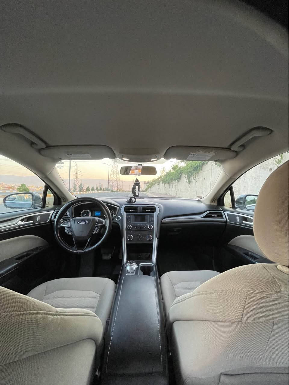 Ford Fusion 2017 S Clean Title
فۆرد فیوشن ٢٠١٧ مواسوفات S کلین تایتڵ

ماشاءاللە نموونەی جوانی و پاکی فیوشن ڕەنگی نەوتی زۆر تایبەت و بە هەیکەل کامل لەسەر بیلادیە 

بۆیاخ: کلین تایتلە بۆیاخ، سارد و گۆڕاوی نییە
یەک قوپاوی لەسەر بۆنیتەکەیەتی

مواسەفات se: شاشە، کامێرا، بەسمە، گێڕ ماوس ، برێک بەسمە، کۆدی دەرگا، ناو زەرد، زۆر مواسەفاتی تر…

کامل سێرڤس کراوە 
ڕۆنی گۆڕاوە
چوار تایەی تازەی لەژێرە ٢٠٢٦

گێڕ و مەکینە نەکراوەتەوە کارەبایات و تەبرید بە شەرت

ڕەقەم و سەنەوی تازەیە تا ٢٠٣٠
تەحویل، غرامە و وەکالەت بەشەرت

ناونیشان: سلێمانی
پەیوەندی:
*********** WhatsApp 
*********** السليمانية, العراق
