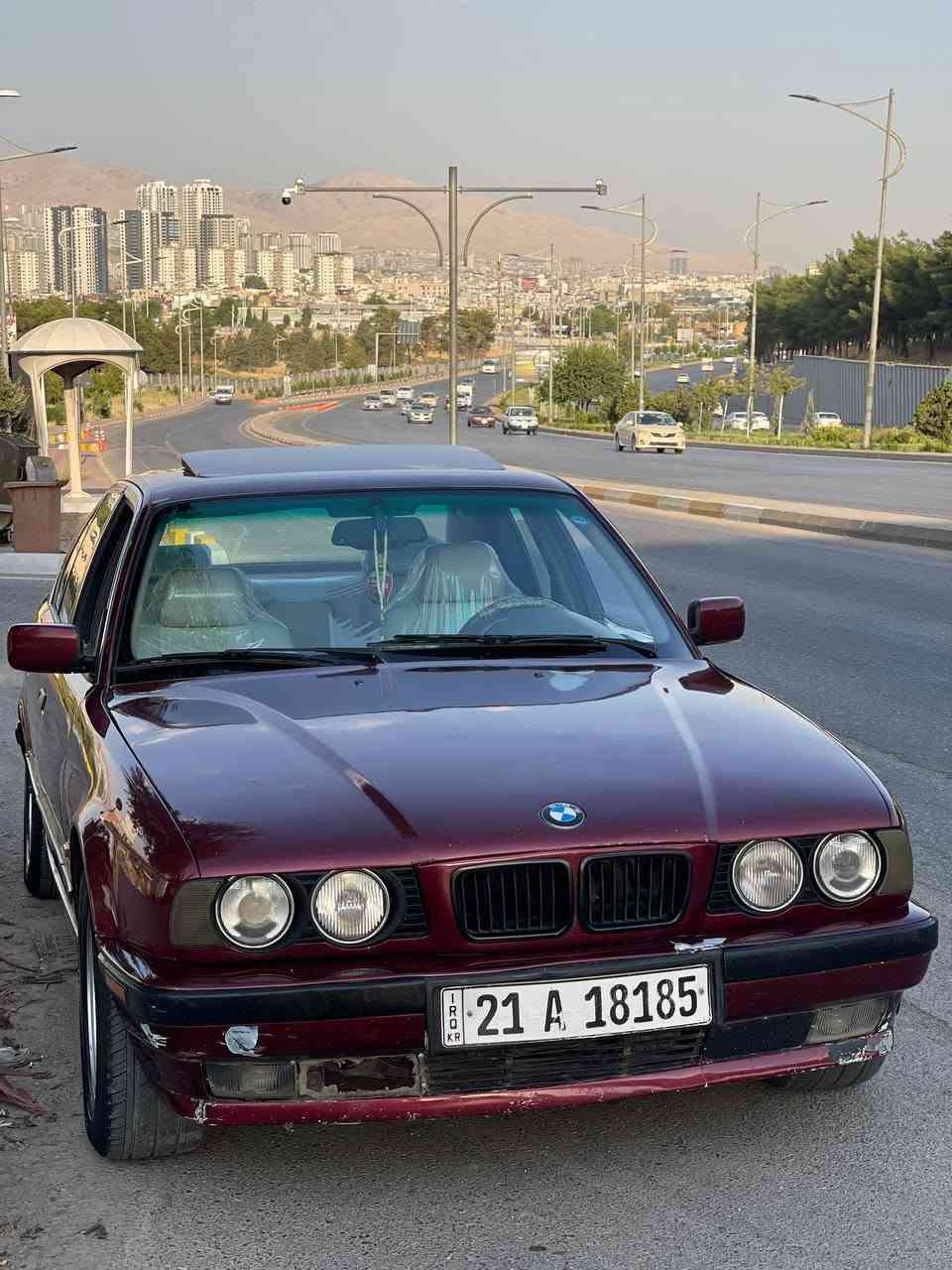 فرۆشتنی خێرا   بیئێم مودیل 1992 ڕەقەم سلیمانی سەنەوی ڕەقەمی تازەیە   فول فول مواسەفاتەبەس  گێری عادیە  مەکینەی 525  شوین سلیمانی سعری 58گەڵاو  معامەلە   زەروری پارەین ئەگینا هی ئەو سعرە نیە  
تبینی.. کارتی بەنزینی کەرکوکی هەیە 
***********
*********** 
شوین سلیمانی السليمانية, العراق
