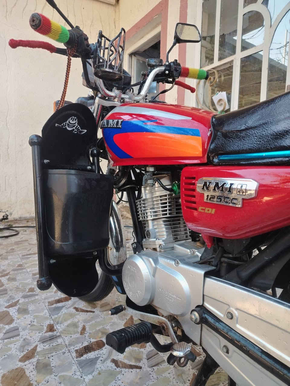 السلام عليكم متاح داجه ارشه موديل 2023 دراجه ماناقصه برغي أوراق اصولي استنساخ اصولي سعر 800 وبيه مجال للشراي مكان بابل أبي غرق ***********
