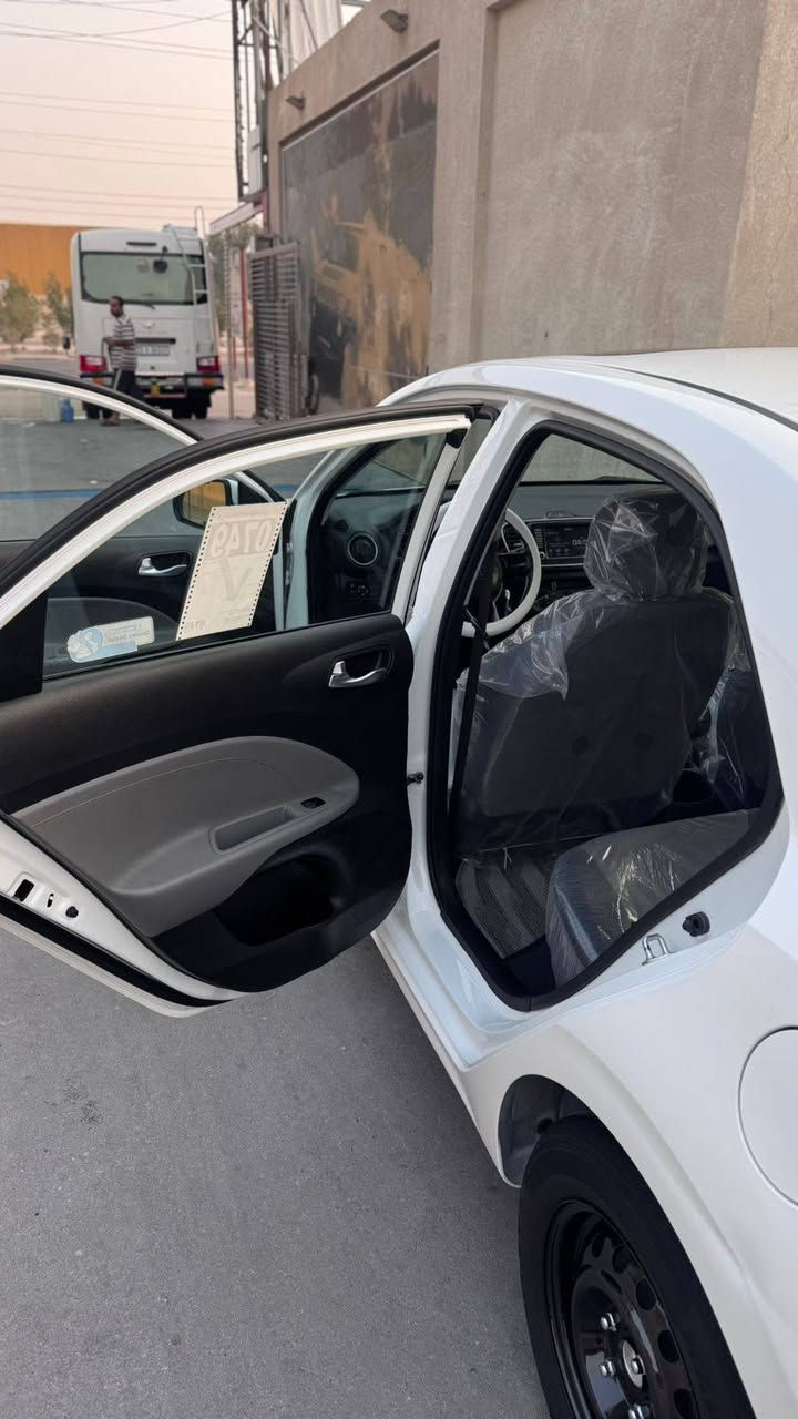 سياره كيا بيجاس✅
سياره وارد كوري 🚙✅
فول مواصفات فتحه سقف🚙✅
اشاير بل مري شاشه كار بلي🚙✅
موديل 2021 مكينه 1500 كفاله من صبغ وتبديل وضربه بس بيه بارد بل بنيد كد 5اصابع وبل باب الوره وطخه باب صفحه يم سايق الصدر رقم اربيل سنويه انتهت شهر 2يوم 20 ✅✅🚙✅✅السعر 110وبيه مجال قليل حك جيه مكفول بلنشر
رقم الهاتف ***********
