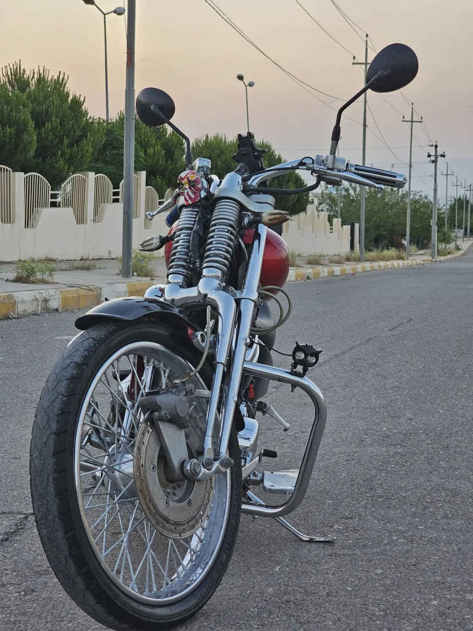 سلام علیکم
ئەم هارلیە بۆ فرۆشتن
honda steed 400 vlx
مەکینە 400v
مەکینەی کەپسە و بەشەرت
ڕۆن و فلتەر و تۆپ کلاجی لۆک خراوەتە سەر 
ماتۆڕێکی جوان و پاکە
ساڵۆنسا سپۆرتە
سویچی بیلادیە
شوێن هەڵەبجەی شەهید
***********
***********
