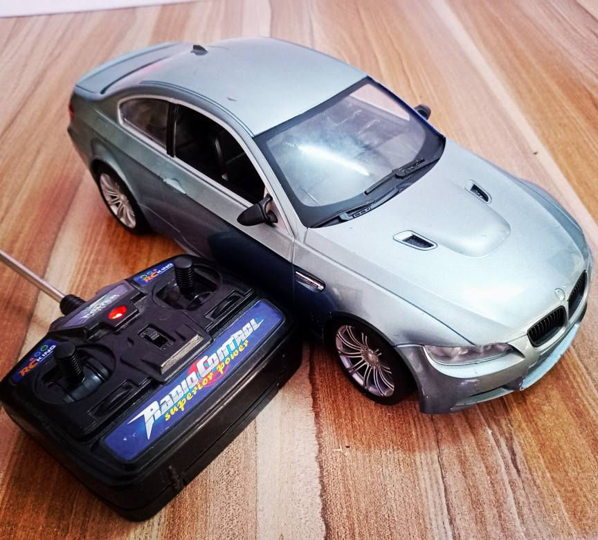 صباح الخير 🌹.. BMW حجم ١/١٤  عالريموت شكل نادر 🫨 إنارة أمامية فقط مبدأ بيها جام خلفي و باقي التفاصيل كلها مذكورة بالفديو المرفق 🔥 ب١٥ الف دينار فقط 🤩


**إذا كنت صاحب هذا الإعلان وتريد حذفه لأي سبب، رجاءا أرسل رسالة إلى الدعم الفني**