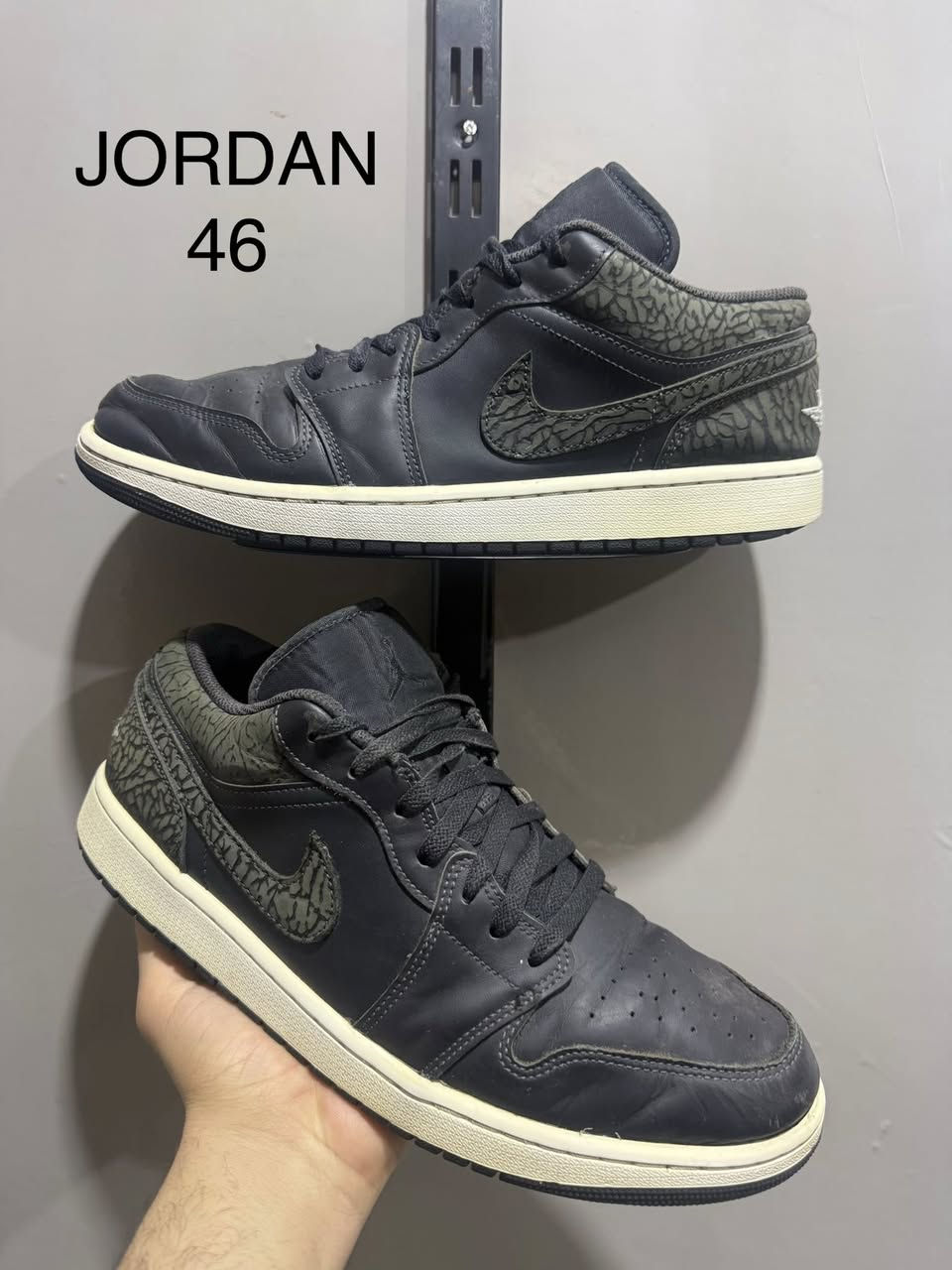 تخفيضات تخفيضات 🔥🔥🔥
سعر القطعه (15)♦️♦️ 
الأستفسار مراسلة البيج *********** 
يتوفر توصيل
