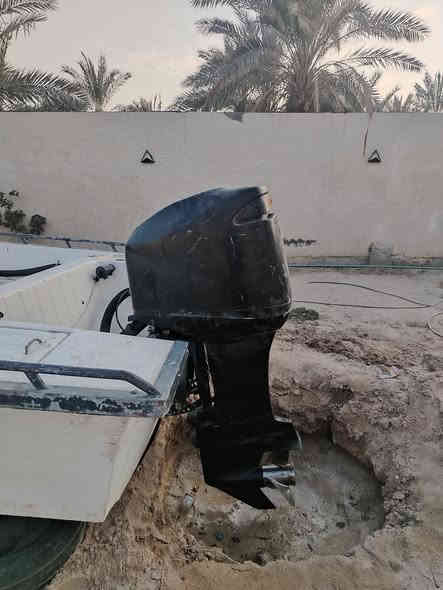 سلام عليكم زورق للبيع يوسفي الكويتي الطول ٦ امتار ونص كلش نضيف مكينه 250 ماركري + سستم صوت + اناره + قطاس ماء + فول بازين 70 لتر) (سعر 60 $$
 مكاني ابو الخصيب ***********
