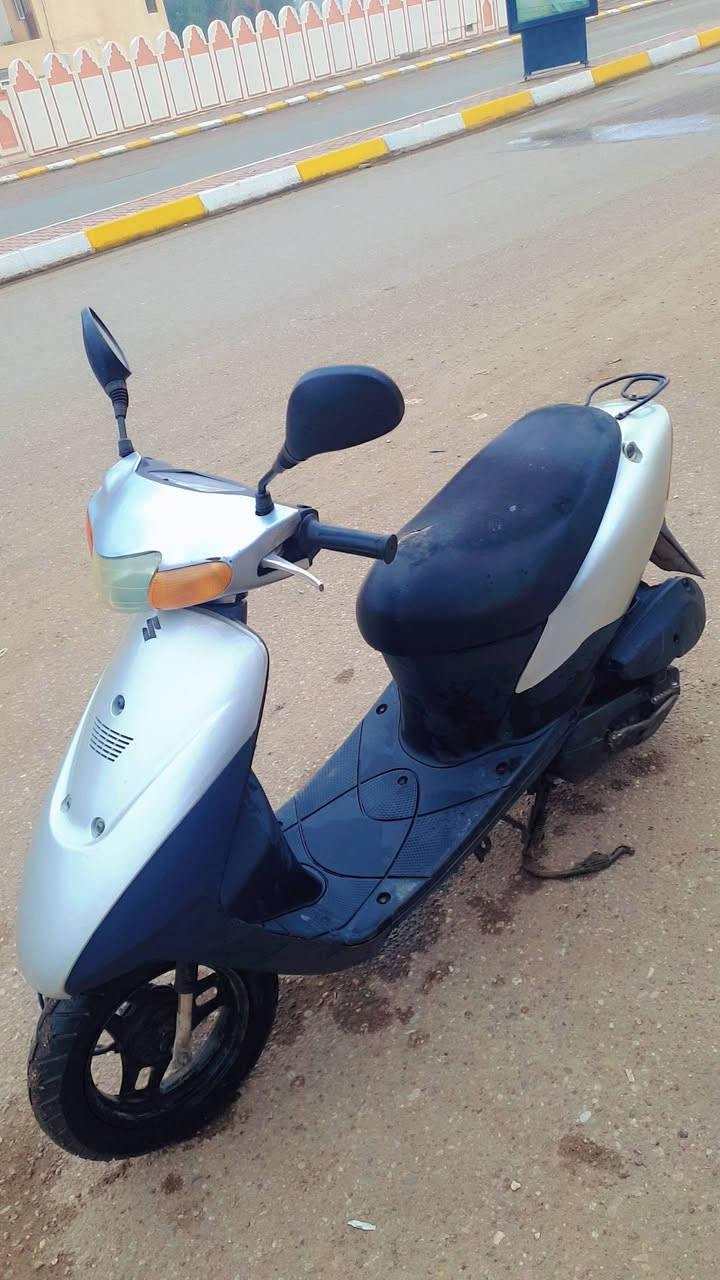 السلام عليكم  للبيع دراجه ساسوكي رمبه بعده برغي مامفتوح بيه وين الدور جديد رمبه الدراجه مخزونه السعر480 وبيه مجال قليل حك الجيه العنوان تكريت )التصال )***********)***********  ولمايعجبه السعر خلي يعبر المنشور )السوك كلشي بيه حت100 اكو
