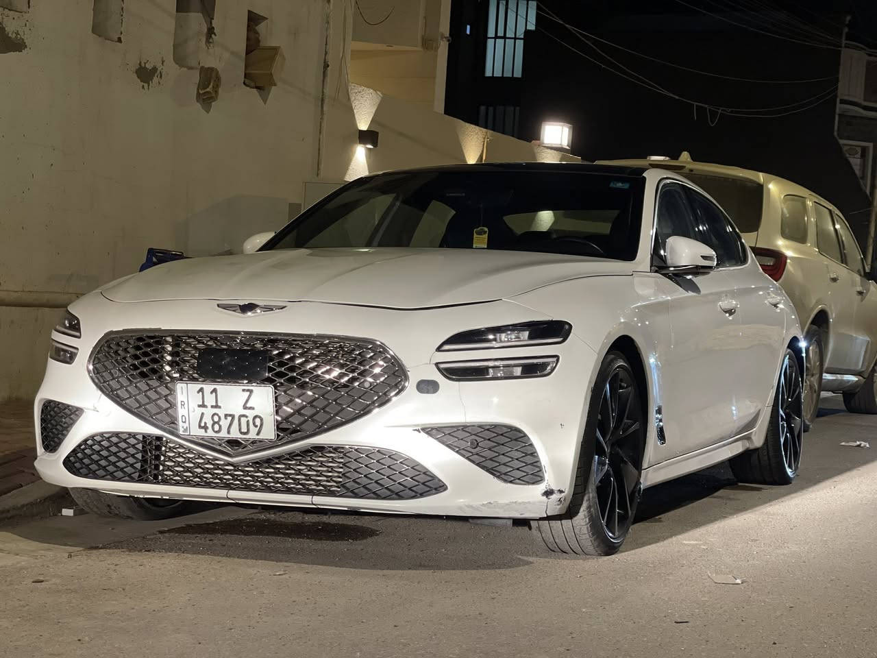 للبيع g70 موديل 2023 برستيج 4سلندر السياره ماشيه 28 الف حادثها موضح بالصور ومرجعها كلشي بلاد حته الدعاميه مصلحه ممبدله وجاملغ بارد وتبديل فقط بنيد 
السعر 223 وبيهه مجال بسيط


**إذا كنت صاحب هذا الإعلان وتريد حذفه لأي سبب، رجاءا أرسل رسالة إلى الدعم الفني**