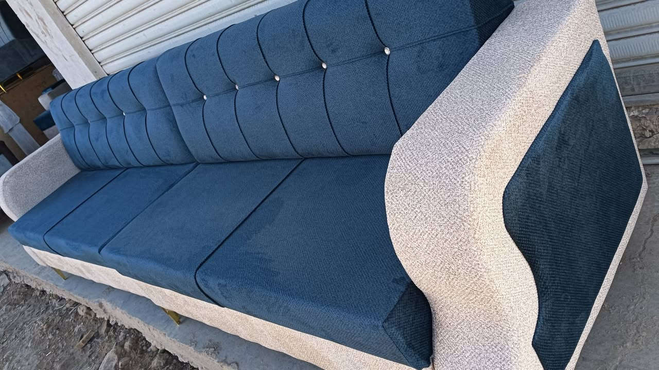 🔸 الهاشمي لتخامه والدواوين 🔸  🏃نقد واقساط🏃🏃🏃
     
   😍😍  🏃🏃🏃

✨ لأن الجودة هي عنواننا، والمصداقية هي سر نجاحنا! ✨

🔥 عرض خرافي لا يفوّت! 🔥
0781 604 4600
احصل الآن على ديوان ستندر مكون من: 🛋️11 مقاعد - 5 قطع - 

            ✅ بسعر 350 ألف دينار فقط!

📌 تخم صناعة عراقية أصيلة، يوصلك مطابق تمامًا للصورة والمواصفات.
💎 ضمان 3 سنوات من تاريخ الاستلام!

🚚 التوصيل متوفر لجميع المحافظات (مع اختلاف بسيط في الكلفة حسب الموقع).

⚡ مواصفات التخم المميز:

الخشب: روسي جام بلوك
الإسفنج: أول مضغوط، عالي الجودة
القماش: قديفة مقاوم للماء (Waterproof)
✨ الأسعار ثابتة من المعمل مباشرة، لا وسطاء!

💰 السعر المميز للتخم بـ 600 ألف دينار فقط!

(ملاحظة: أي إضافات على الديوان خارج الحساب الأساسي)

⏳ العرض ساري لفترة محدودة، سارع بالحجز الآن!

📍 العنوان: الحلة، شارع 80 (الطريق المؤدي للنجف)

📲 للحجز أو الاستفسار، اتصل أو تواصل معنا عبر الزر اسفل المنشور او على الارقام 
📞 0781 604 4600وتساب
📞 ***********
📞 ***********
✨ اطلب الآن واستمتع بأفضل العروض والتخم المميز بأسعار لا تقاوم!
