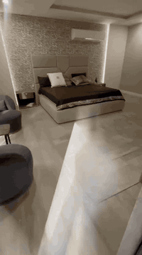 افخم مجمع في بغداد 
مجمع ابراج النخله على سريع مطار المثنى 
توجد شقق للبيع بأسعار مناسبه جدااا
واكو ايجارات ايضآ مناسبه 
الشقق زيرو وخدمات متكامله 
للاستفسار اكثر
زهراء 
***********
