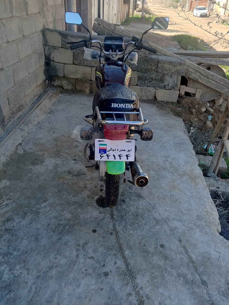 سلام عليكم دراجه خير من الله تجفيت جديد مال شركه بعدهي جاي تسحك اوراق كامله دراجه نضيف كمله من كلشي بس ناقصه بك ليت تريد تبدله تريد بس شدله كلوب كلشي شغال بس عندك باتري تعبان  موديل ٢٠محدثه٢٥لمراوس بوكسر او تيفي اس مكاني ديالى بعقوبة كطون رحمه


**إذا كنت صاحب هذا الإعلان وتريد حذفه لأي سبب، رجاءا أرسل رسالة إلى الدعم الفني**