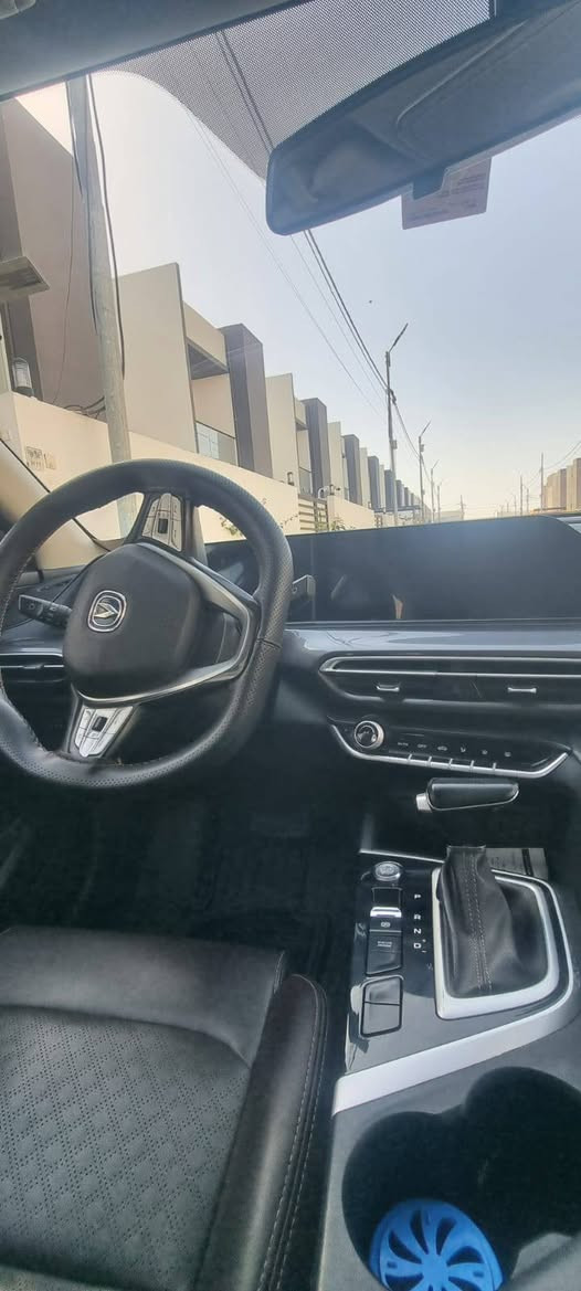 شانجان ايدو بلس 2023 فول موصفات محرك تيربو مكفوله كفاله عامة حره
سعر مناسب جدا 
علق يجيك السعر على الخاص 
***********
