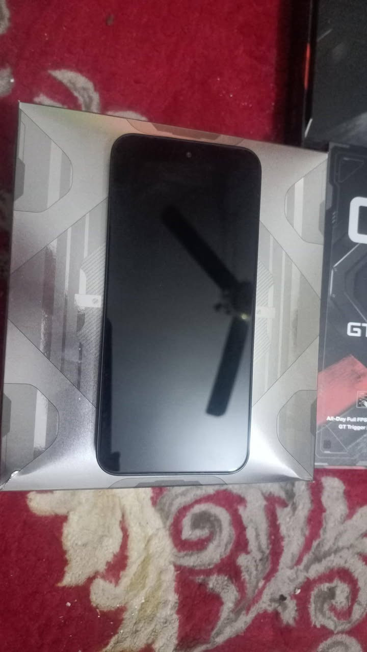 جهاز جي تي 30 برو للبيع ذاكرة 512+ عشوائية 24
جهاز اخو الجديد صارله شهر من اخذته تقريبا والوصل موجود 
شحن سريع 45 واط وفائق
يشغل بوبجي 120 فريم واغلب الالعاب 120 فريم
معالج داينمستي 8350 التميت
شاشه امولد 144 هيرتز
كامره 4k 60fps
جهاز معروف شنو مواصفات وشنو القوه الي بي
يجي وياه هديه سماعة محيطيه مال انفنيكس+ براد مال جهاز هديه + حافضتين هدية
السعر : 380 الف
العنوان: بغداد الاعضمية 
للتواصل: ***********
