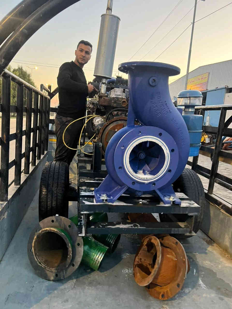 شركة الساير 
تجهيز إلى زبائنه الكرام 
مضخات ماء مختلف الأحجام 
العنوان بابل ناحية الشوملي قرب الدفاع المدني 
***********
***********
