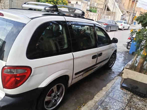 سلام عليكم دوج كرفان موديل 2007 محرك جيد كير جيد مابيها ضربه تبريد فقط نقص غاز الداخل نصيفة السعر 58 وبيها مجال العنوان بغداد الشعب الرقم ***********
