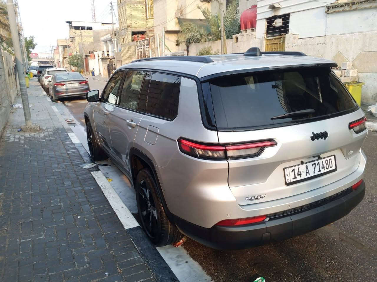 جيب كراند شيروكي 2024
المواصفات ⬇️
ماشية 25,000
محرك 3600
السيارة كفالة عامة
داخلة نسبة غرق — بس ما بيها غرق والصور موجودة
فول مواصفات
كير ومحرك مكفولات كِلّه على البلادي
تم تبديل دهن المحرك
سنوية لغاية 2030
رقم إنكليزي
العنوان
البصرة
🔴السعر علق يوصلك السعر ✅
للتواصل
***********
***********
#جيب_كراند_شيروكي #شيروكي_2024 #جيب #البصرة #حراج_السيارات #بيع_سيارات
