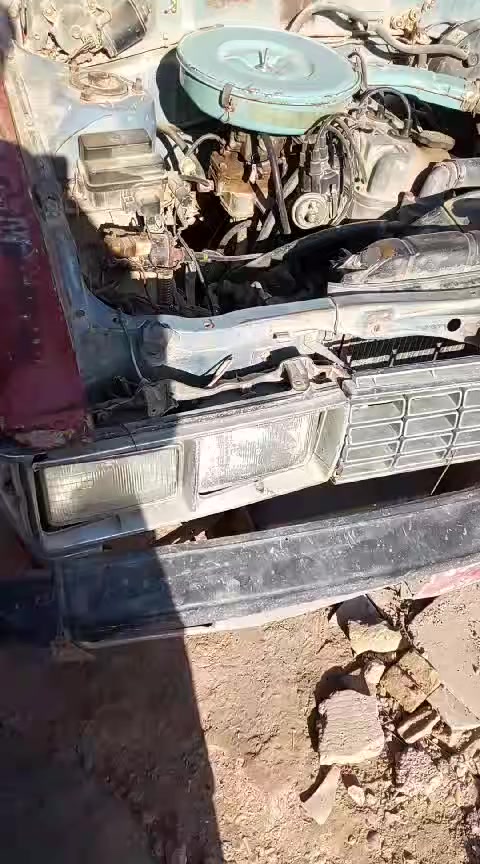 مرونه للبيع او مراوس موديل 81 مكينه وكير وكسل مكفولات شواصي نضيفات رقم انبار تخم تأير جديد باتري جديد سلف جديد داينمو جديد لسعر 10ورقات عليه هيءه المشتري نتوضك شيطع عليه ملئ علاقه شرعي موجود***********
