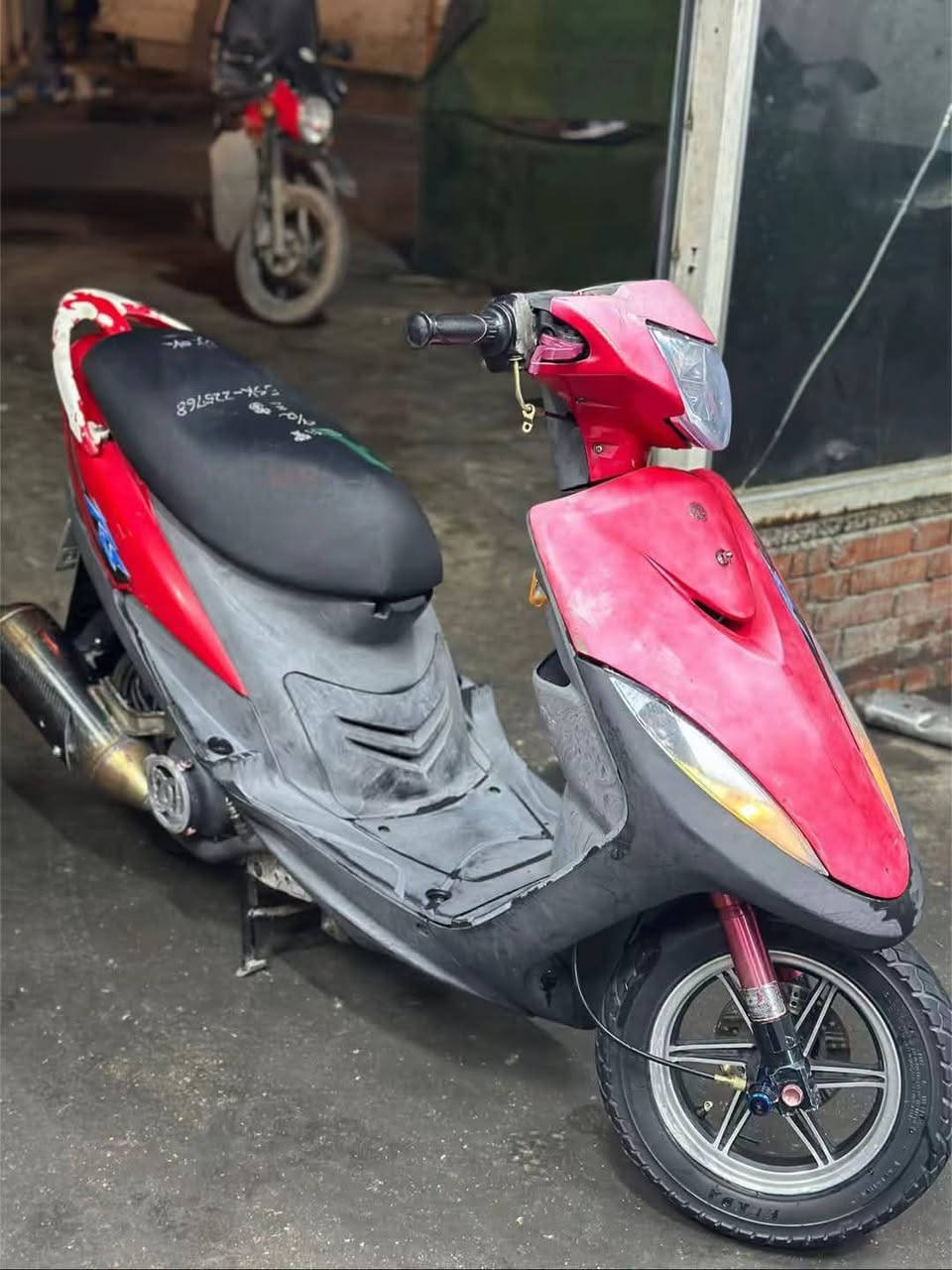 سلام عليكم ماكس عدله للبيع مكينه بلاد بيه تزويد (ملاحظه ويل مو وياه )بيه صدر قطره اكسل دبل خلفي احمر ابو بطل لايت زنون  شيال يدات قبق عنبار صالصنه قبق فلاوين بيه دمام  دراجه ملحه كلش كفر احمر جارد 
مكاني بغداد /***********
