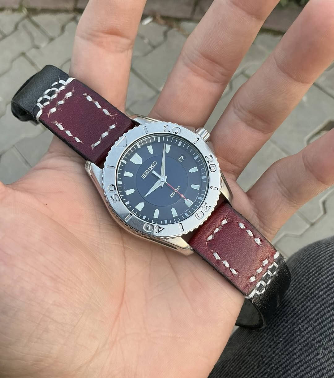 السلام عليكم ساعة سايكو ياباني اصلي
بحري كوارتز بطارية 
طوق دوار
عقارب وارقام فسفور
قفل بحري
نافذة للتاريخ
قطر 41
سير جلد طبيعي 
85 الف


**إذا كنت صاحب هذا الإعلان وتريد حذفه لأي سبب، رجاءا أرسل رسالة إلى الدعم الفني**