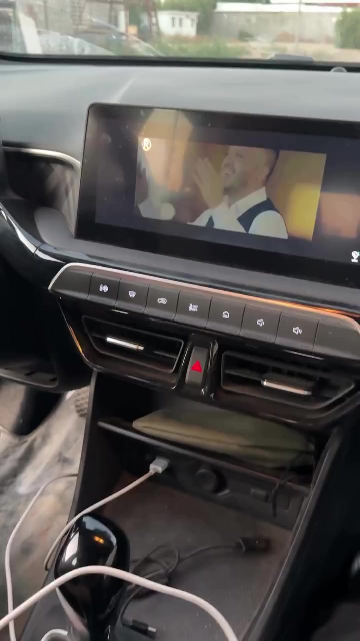 ✨ حول شاشة سيارتك إلى نظام ذكي كامل بدون أي تعديل!

🚘 كار بلاي وأندرويد أوتو لاسلكي بضغطة واحدة فقط.

📺 يوتيوب، نتفلكس، الخرائط… كل تطبيقاتك على شاشة السيارة!

⚡ نظام أندرويد 13 سريع مع ذاكرة 2GB+32GB.

🔊 مكالمات، ملاحة، موسيقى… كلها تشتغل بدون أسلاك مزعجة.

🔌 Plug & Play – اشبكه بالـ USB واشتغل فورًا.

💯 مناسب لكل من يريد راحة، سرعة، وتجربة قيادة متطورة.


**إذا كنت صاحب هذا الإعلان وتريد حذفه لأي سبب، رجاءا أرسل رسالة إلى الدعم الفني**