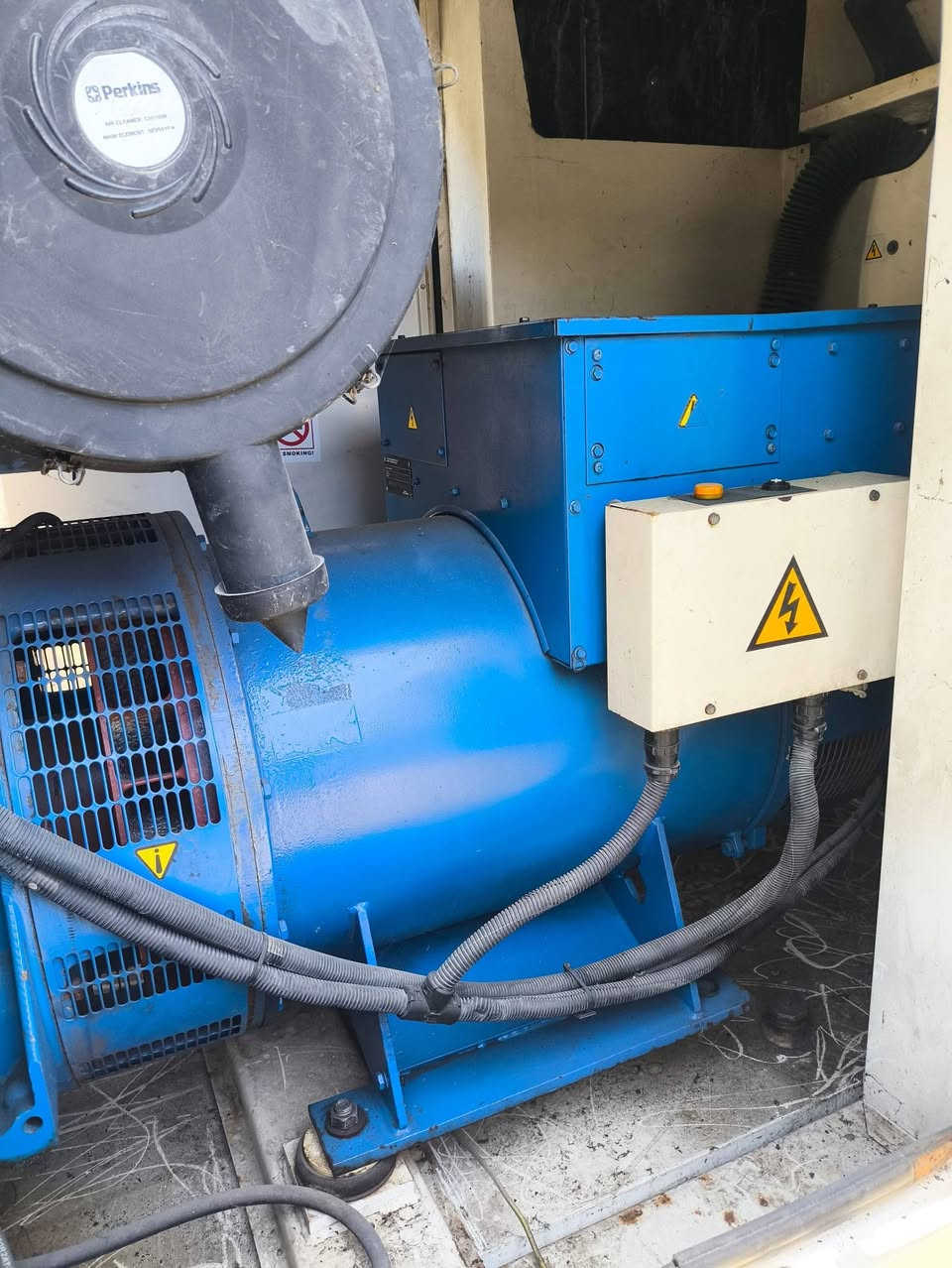 بيركنز انكليزي إف جي وولسن 2800 تك سوبر وارد اوروبي بلادي ما مشتغل بالعراق توليد 500KVA شرط الشغل وشرط الفحـص العنوان اربيل للأستفسار الإتصال *********** يوجد توصيل لكافة المحافظات وبضمان 🚚
