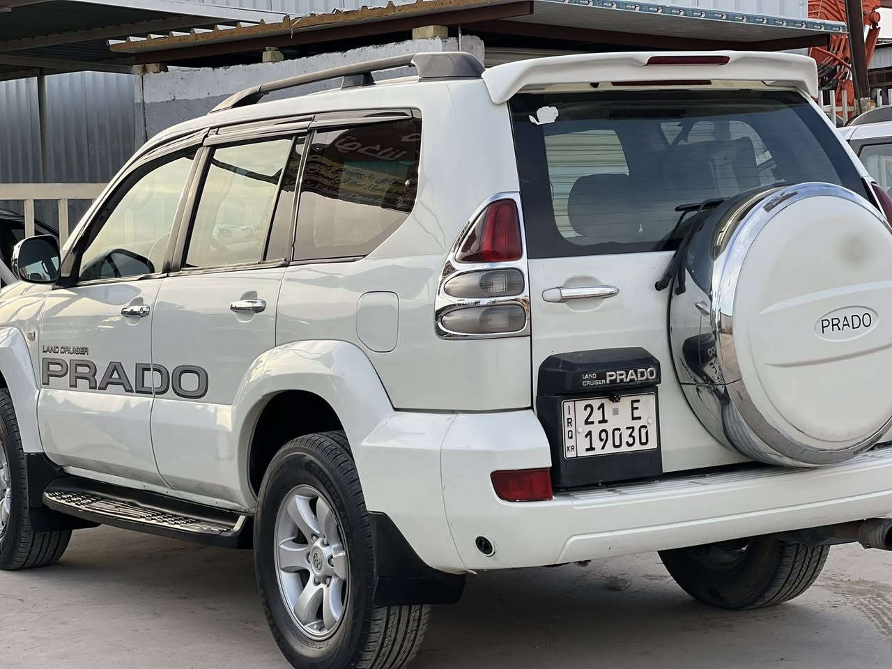 السلام عليكم برادو 2007  مصبوغه عام السياره جاهزه من كلشي حداديه مكينه 4 سلندر كبر وكينه كفاله  داخل بيجي  شاشه رقم سليمانيه انكليزي تحويل مباشر 
_____________________
السعر 110 وبيه مجال 
العنوان بابل الشوملي 
الاستفسار ‭٠٧٧٨ ١٦٢ ١٦٦٦‬
