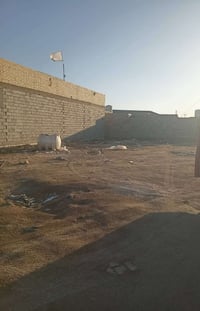 ٢٠٠م • البراكيه • ركن على شارعين