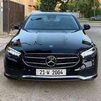 مارسدس E 200 2022 🛑ماشية 37 الف كم حقيقي   وارد الماني كلين تايتل   بص...