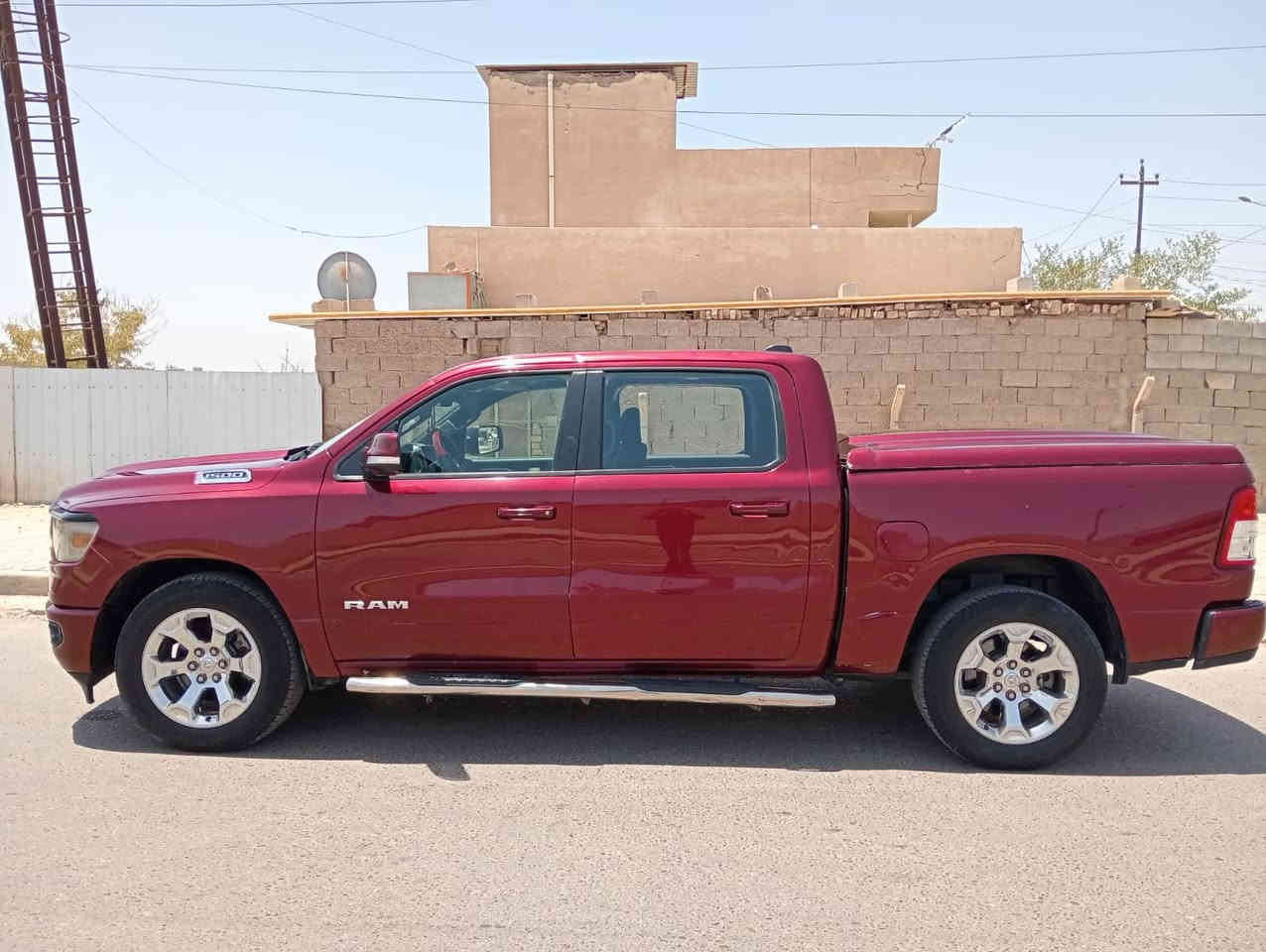 السلام عليكم ورحمة الله وبركاته
من رخصت ادمن الصفحة 
دوج رام موديل 2020
السيارة فول الفول
السيارة مكان السيارة بغداد الحسينية
اي ستفسار هذا رقمي 
***********
للبيع للبيع اتصل وتدلل
