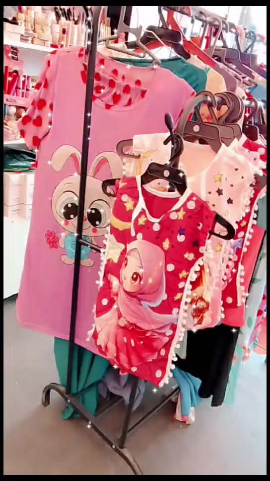 كوزمتك خاتون دائما راقين ومتميزون ومبدعين بعروضاتكم الجميلة وتستاهلون كل الدعم والتقدير والاحترام لجهودكم الراقي الله يرزقكم من واسع ابوابه امين يارب العالمين


**إذا كنت صاحب هذا الإعلان وتريد حذفه لأي سبب، رجاءا أرسل رسالة إلى الدعم الفني**