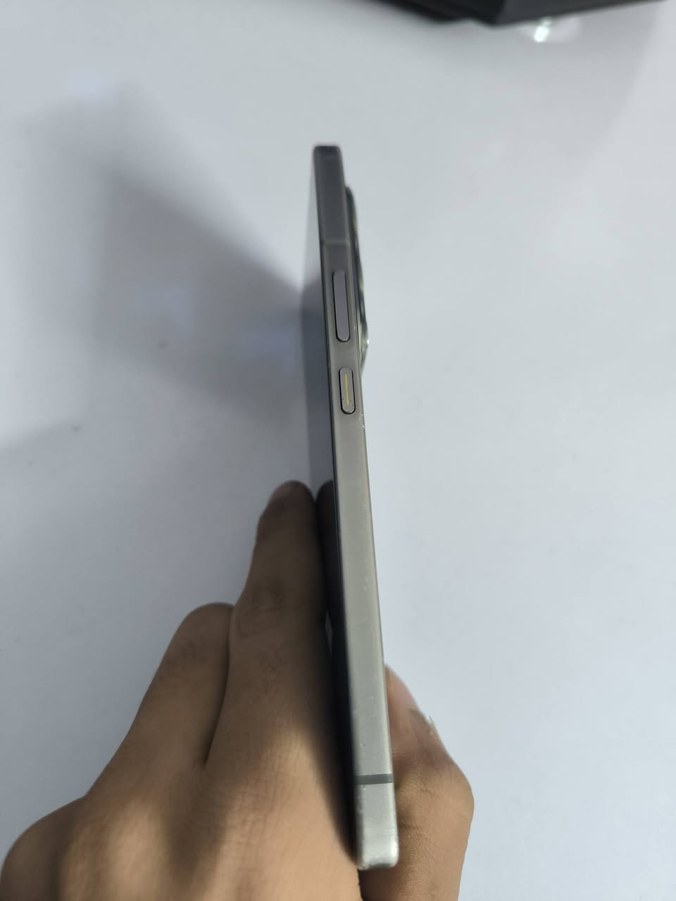 السلام عليكم
Infinix Note 50 Pro - 256G
( وكالة ما مفتوح) 

المواصفات : 
الشاشة: AMOLED مبهرة بتردد 120Hz (سلاسة خيالية).
المعالج: Dimensity القوي (وحش في الألعاب مثل ببجي).
الكاميرا: 108 ميجابكسل لتصوير احترافي بكل التفاصيل.
البطارية: 5000 مللي أمبير
التخزين: 256 جيجابايت 
💰 السعر: ( 225 الف ) 
📍 الموقع: ( بغداد - الكاظمية ).
📞 للتواصل: عبر رسائل الصفحة أو الاتصال على الرقم: ( ***********).
