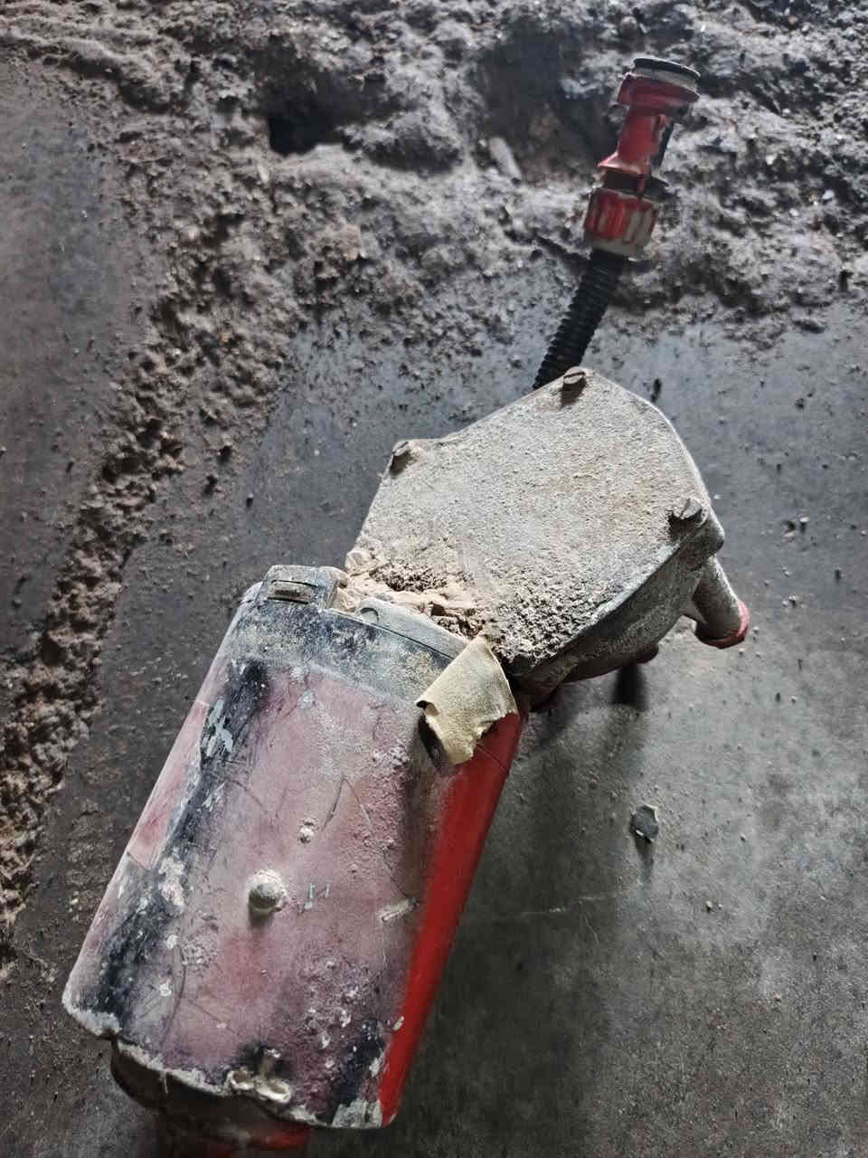 غراض مان صقر اصلي عنوان بغداد جرف نداف محل قيصر تصال ***********
