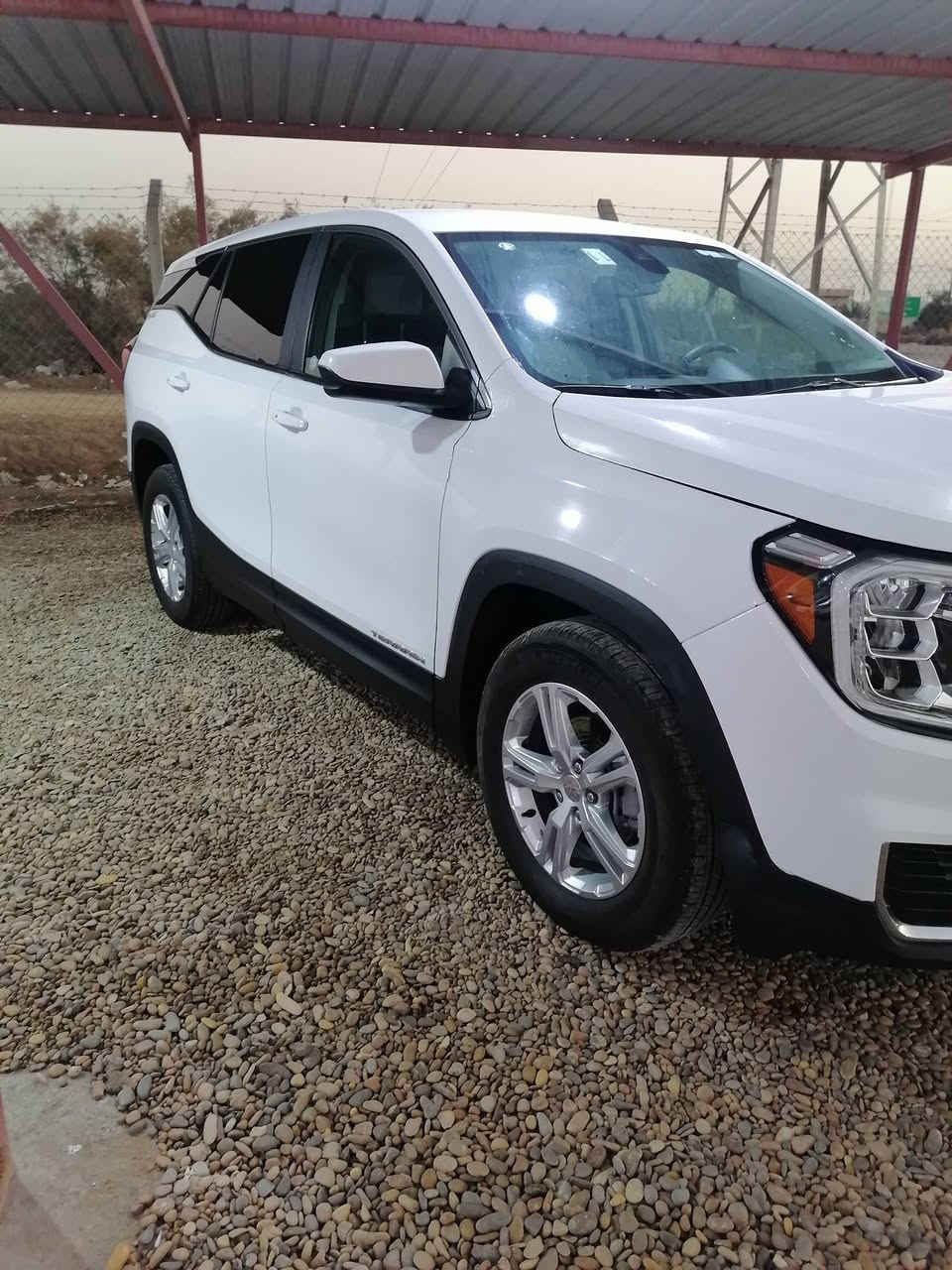 جمسي تيران موديل 24 ابيض ماشيه 15 الف لسياره زيرو بدون تبديل السعر 170 وبيهه مجال العنوان ميسان التفاصيل اكثر اتصل ***********
