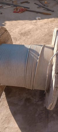 اسلاك 600متر سعر المتر 750دينار07877473848