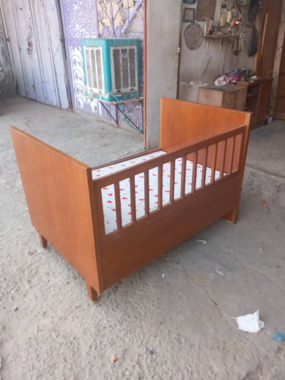 جربايه طفل صاج تزكام مستعمله وتتفصخ  طول متر و33 سم عرض 85 سم السعر 90 وبيه مجال العنوان بغداد حي الإعلام الشباب نهاية شارع سوق اميمه  صيدلية نور الشباب قرب النادي التجاري  موبايل عراقنا وتساب بي 
*********** 
***********

يوجد توصيل غير مجاني داخل بغداد فقط
