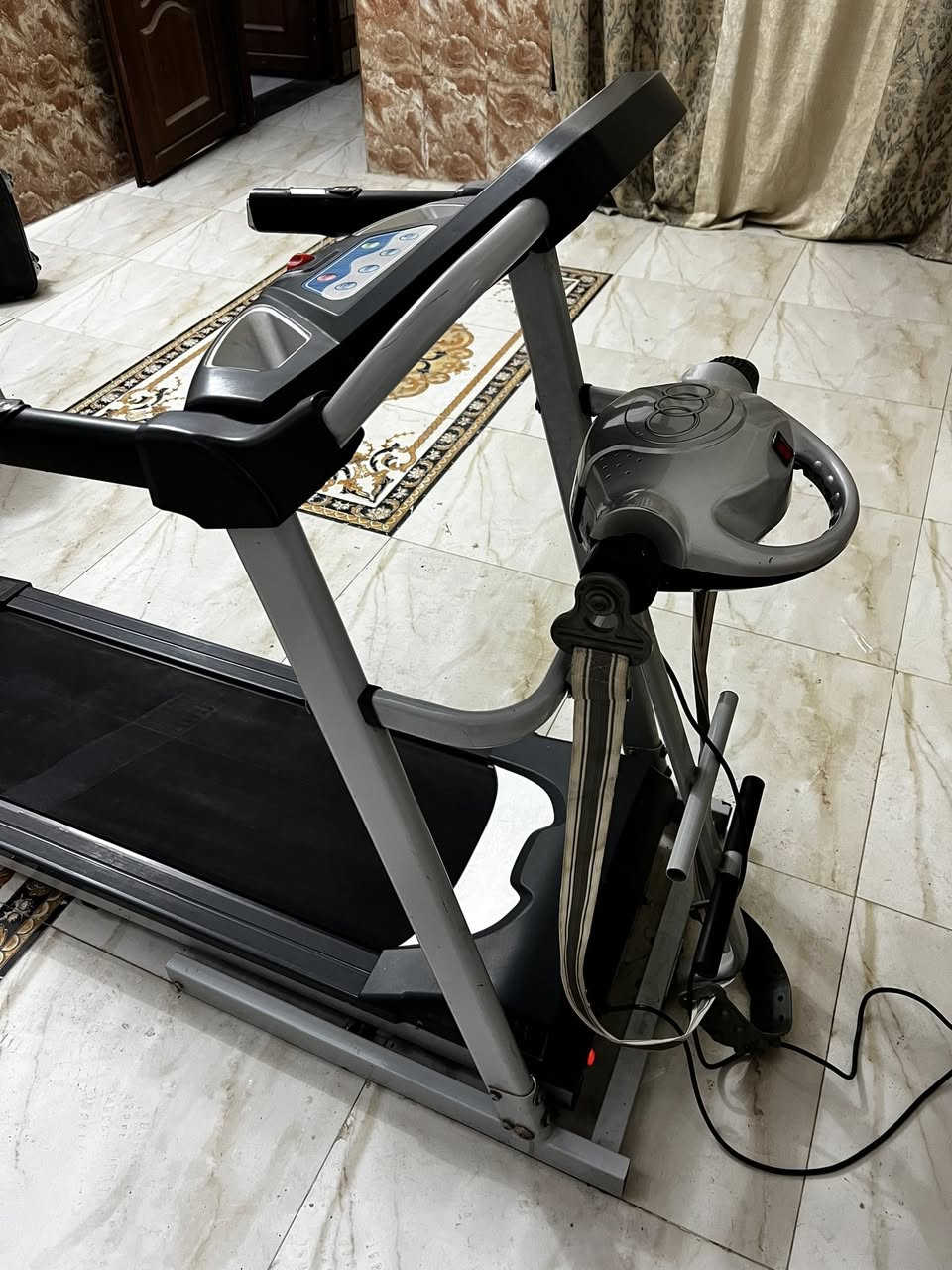 يا الله جهاز جري كلش نضيف يحمل وزن 90

العنوان قضاء القاسم حي العسكري مقابيل مدرسه الهادي

الاستفسار الاتصال على الرقم ***********
