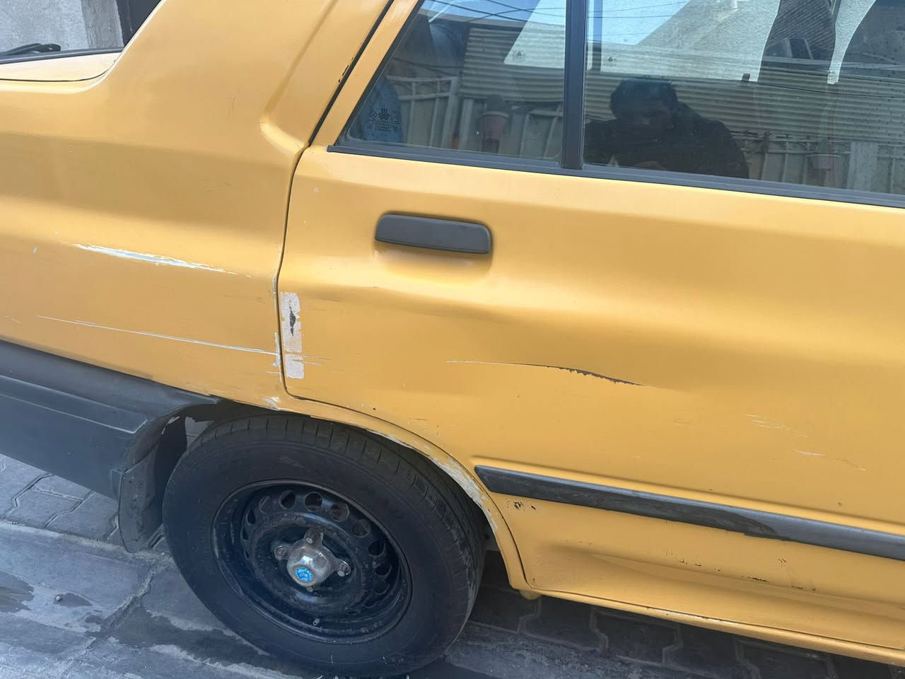 سلام عليكم سايبا ١٧ شواصي مكفوله تخم تاير صدر كامل كله جديد كبل للشارع اي نقص مابيهه تاخذ صافي السياره خير من الله السعر ٤٥$.   ***********
