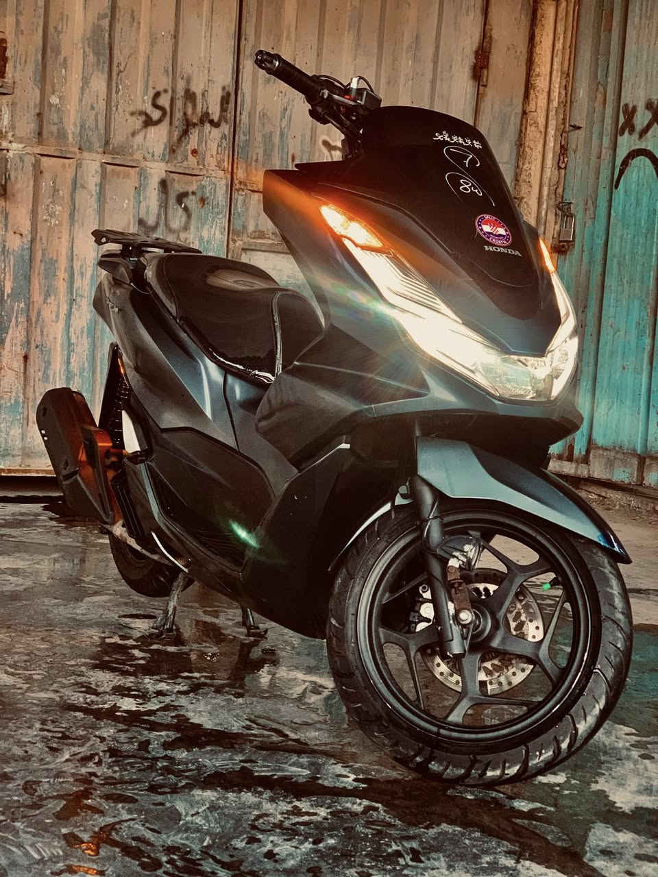 جيل الرابع فول مواصفات كفاله مكينه وكفر وكهربائيات
ماشيه ١٧الف نضيفه حيل العنوان بغداد مدينت الصدر 
***********
