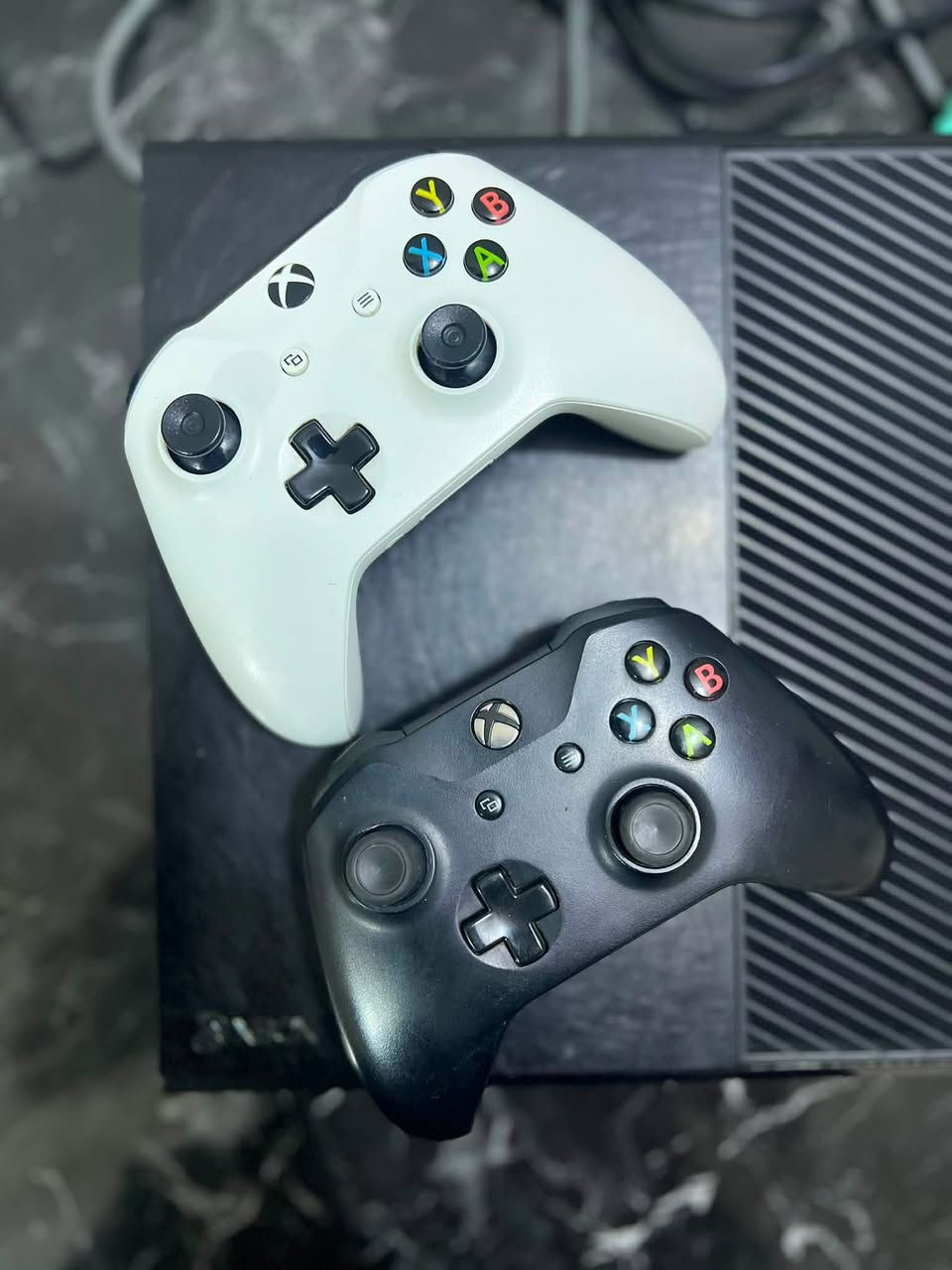 🎮 XBOX ONE FAT -

 الذاكرة: 500 جيجابايت.

: الجهازلوك ستيكر  ما مفتوح

 الملحقات: يحتوي على 2 جوستك

 الألعاب: ألعاب مملوكة حساب/مكتبة تشمل 3 أجزاء من سلسة Call of Duty: Black Ops الشهيرة.

💰 السعر:135 ألف (وبيه مجال).

📍 العنوان: بغداد.
🚚 التوصيل: متوفر لجميع المحافظات.

للتواصل والاستفسار، يرجى المراسلة على الخاص أو الاتصال على الرقم: [***********]
