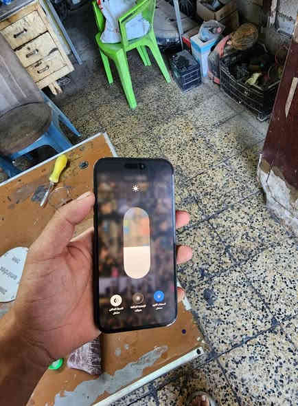 ايفون 14 برو ماكس ماستر شرق اوسط 256 جهاز نضيف بدون خلل فقط مبدل شاشة اولد تخبل للبيع او المراوس سعرة ٦٤٠ الف بغداد الجهاد ماكو توصيل ***********
