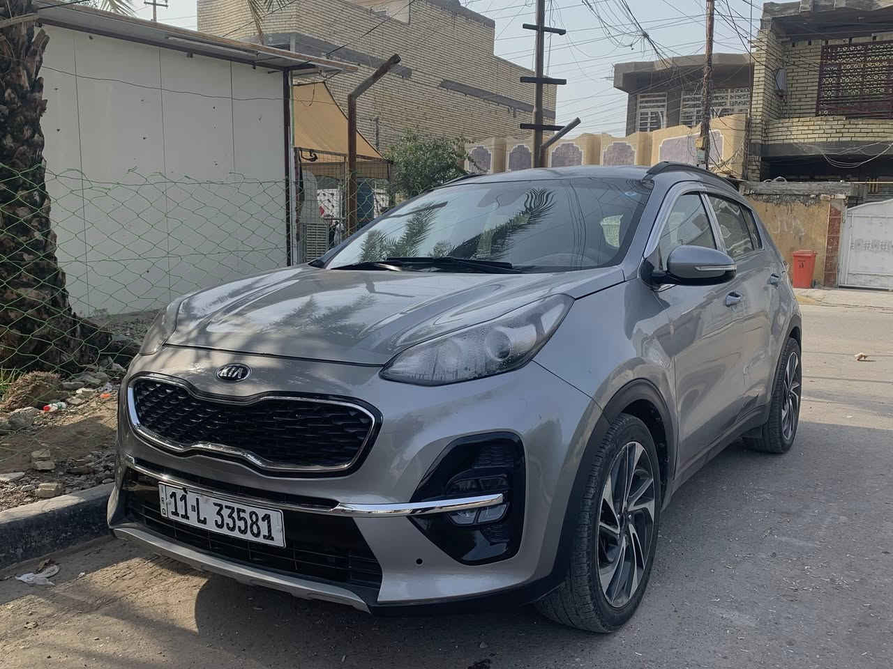 عليكم سبورتج موديل ٢٠٢٢ بغداد بسمي رقم جديد سياره صبغ عام صور حادث موجوده اتكفل شواصي لغود مابيها مواصفات عاديه بيها منظومه غاز. شادين 
السعر ١٣٩ ورقه بيها مجال بسيط جدا. *********** بغداد سياره
